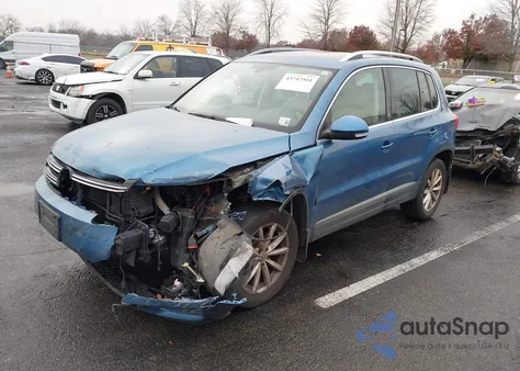 2017 Volkswagen Tiguan 2.0T Wolfsburg Edition из США, поврежденный, VIN WVGSV7AX0HK008691